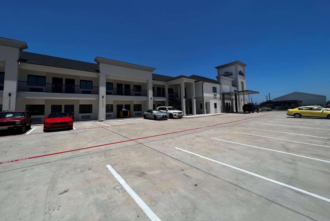 Baymont By Wyndham Freeport Texas Hotell Eksteriør bilde