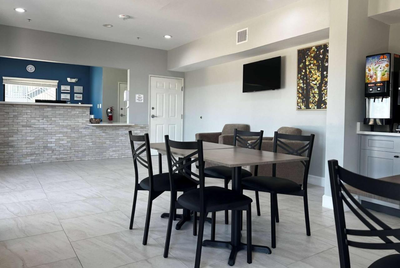 Baymont By Wyndham Freeport Texas Hotell Eksteriør bilde
