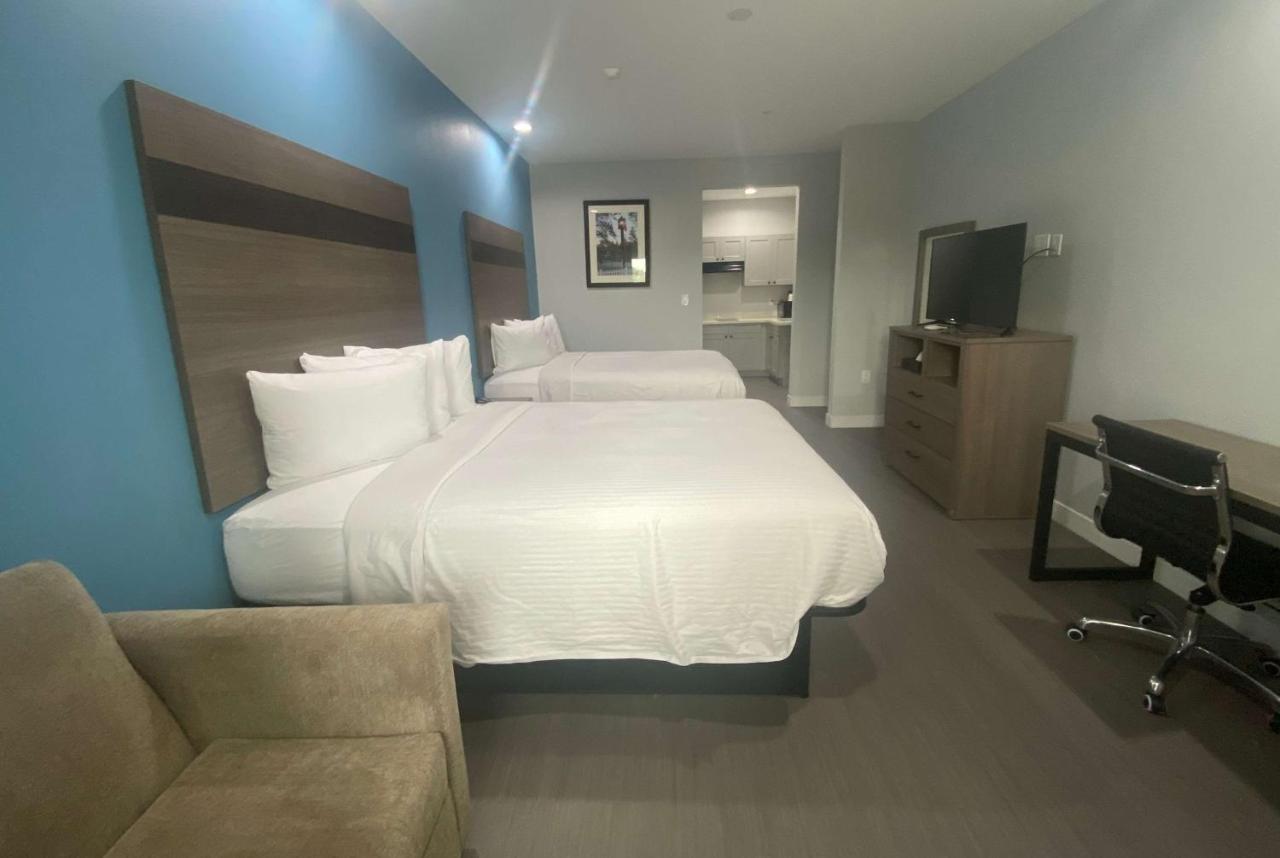 Baymont By Wyndham Freeport Texas Hotell Eksteriør bilde
