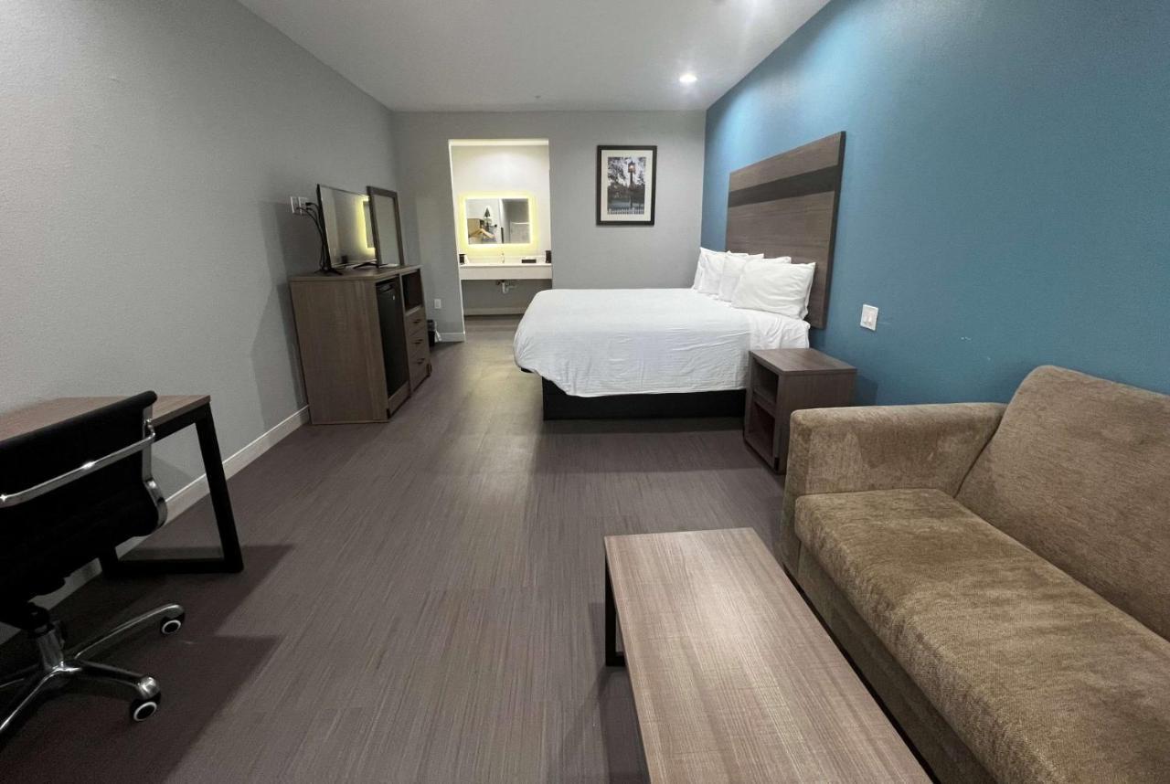 Baymont By Wyndham Freeport Texas Hotell Eksteriør bilde