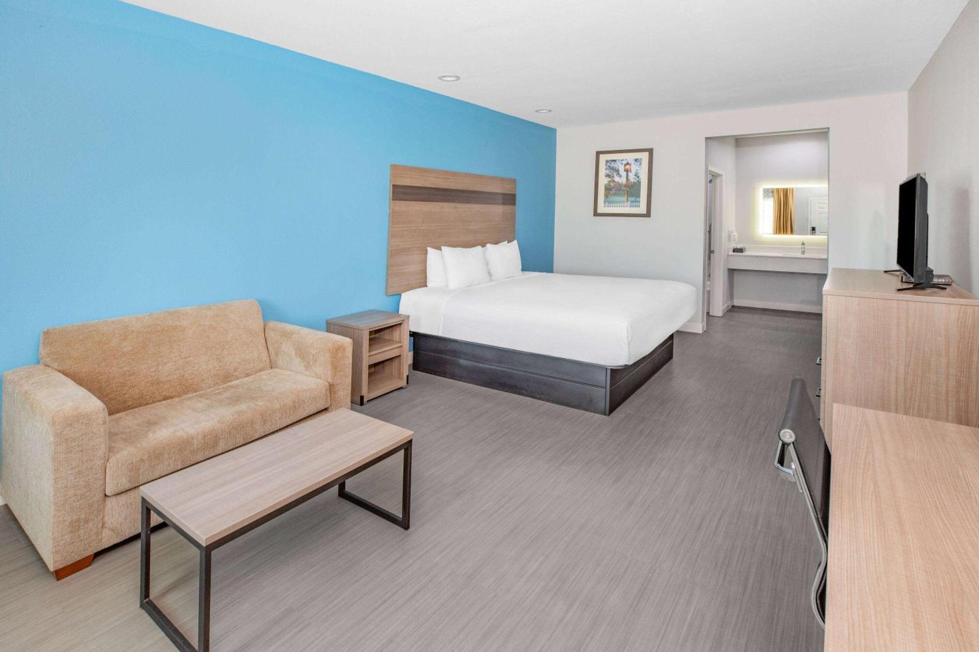 Baymont By Wyndham Freeport Texas Hotell Eksteriør bilde