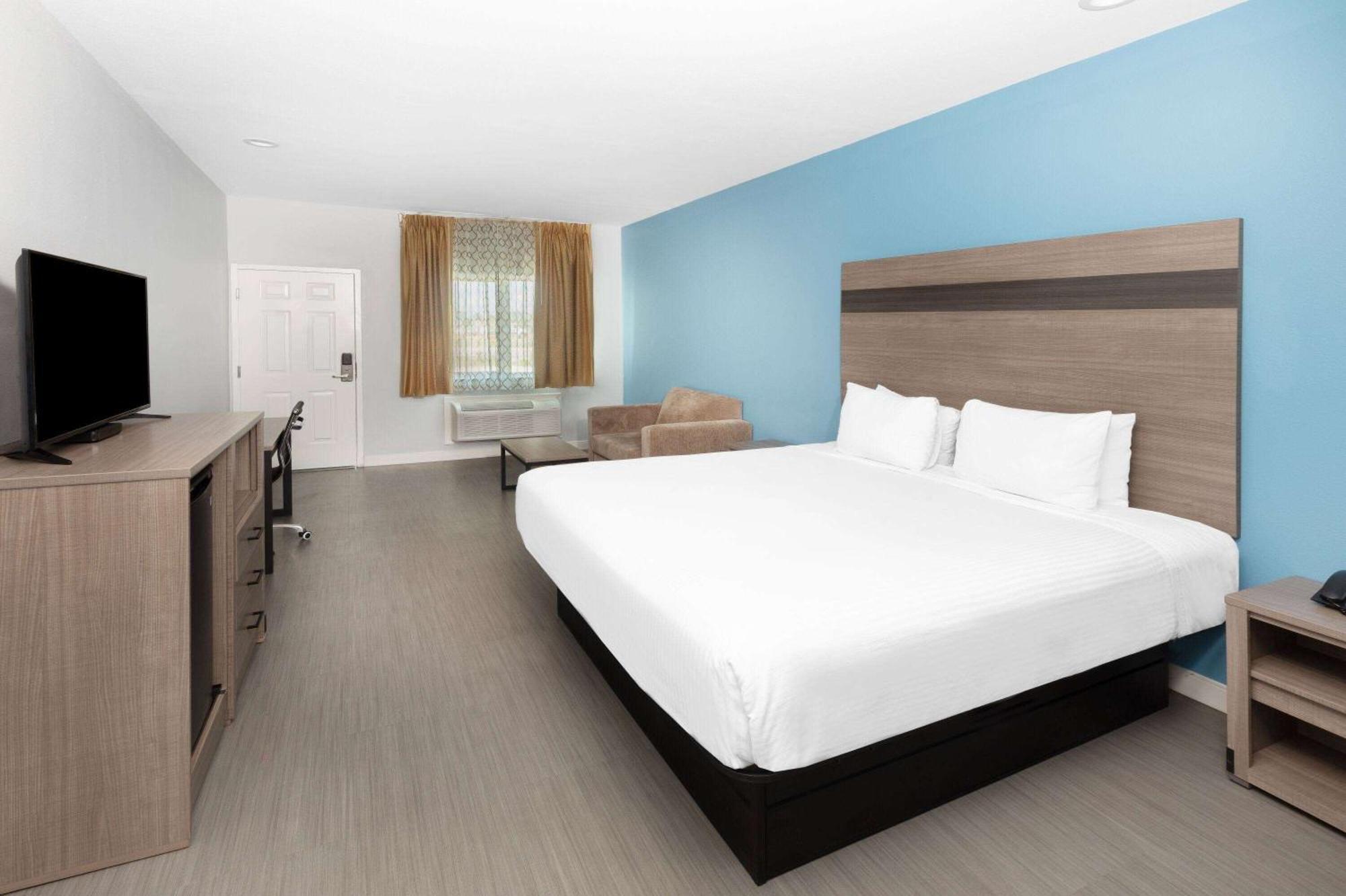 Baymont By Wyndham Freeport Texas Hotell Eksteriør bilde