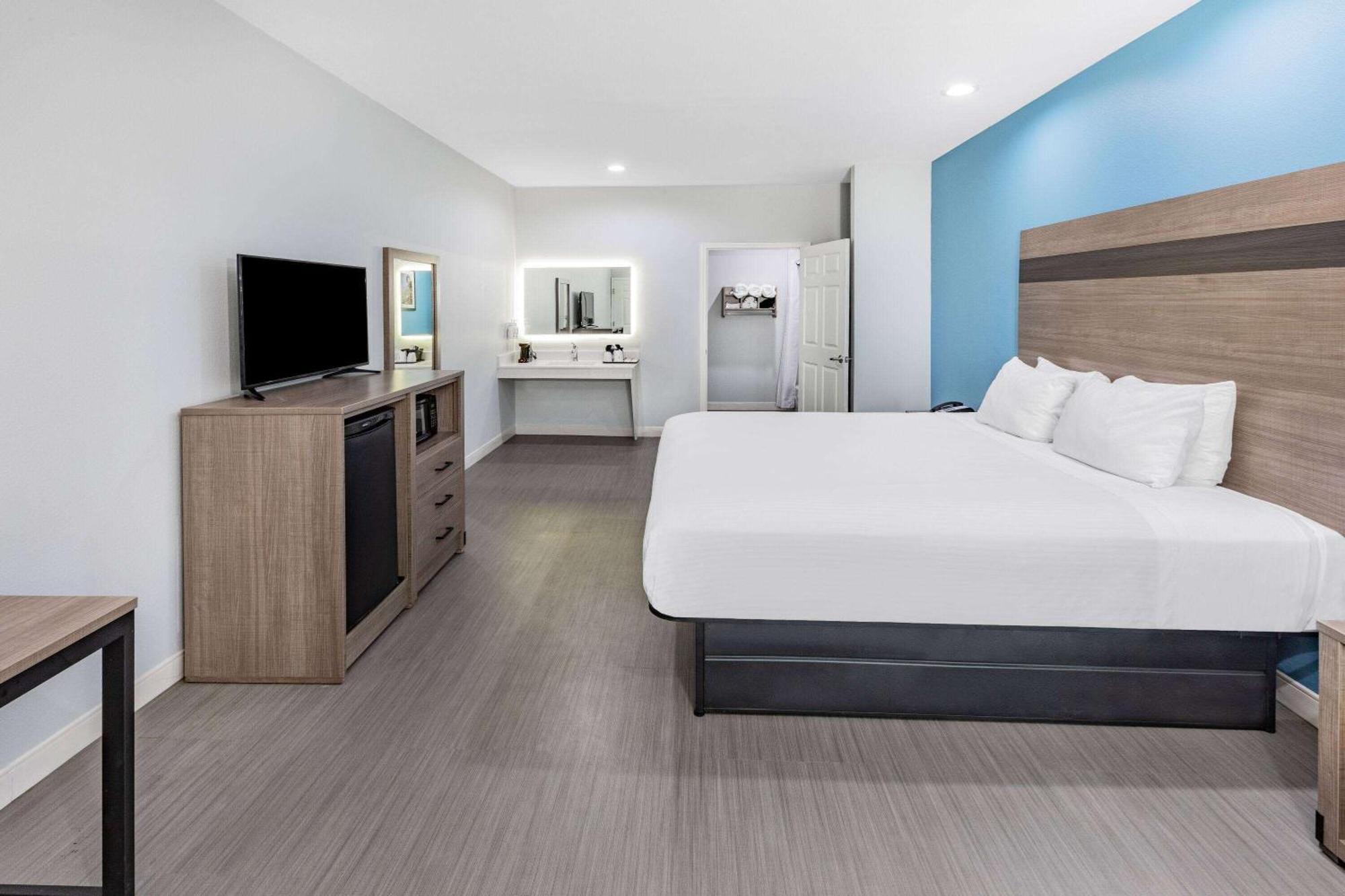 Baymont By Wyndham Freeport Texas Hotell Eksteriør bilde