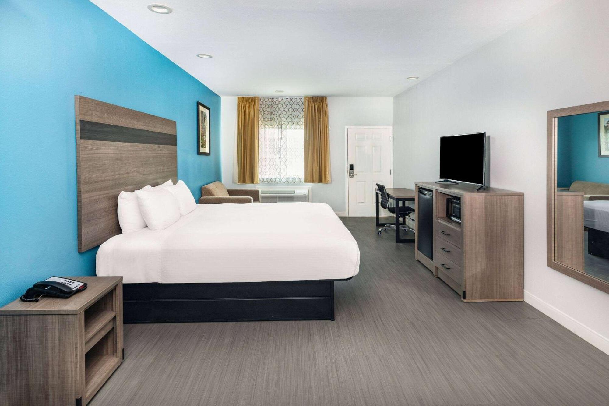Baymont By Wyndham Freeport Texas Hotell Eksteriør bilde