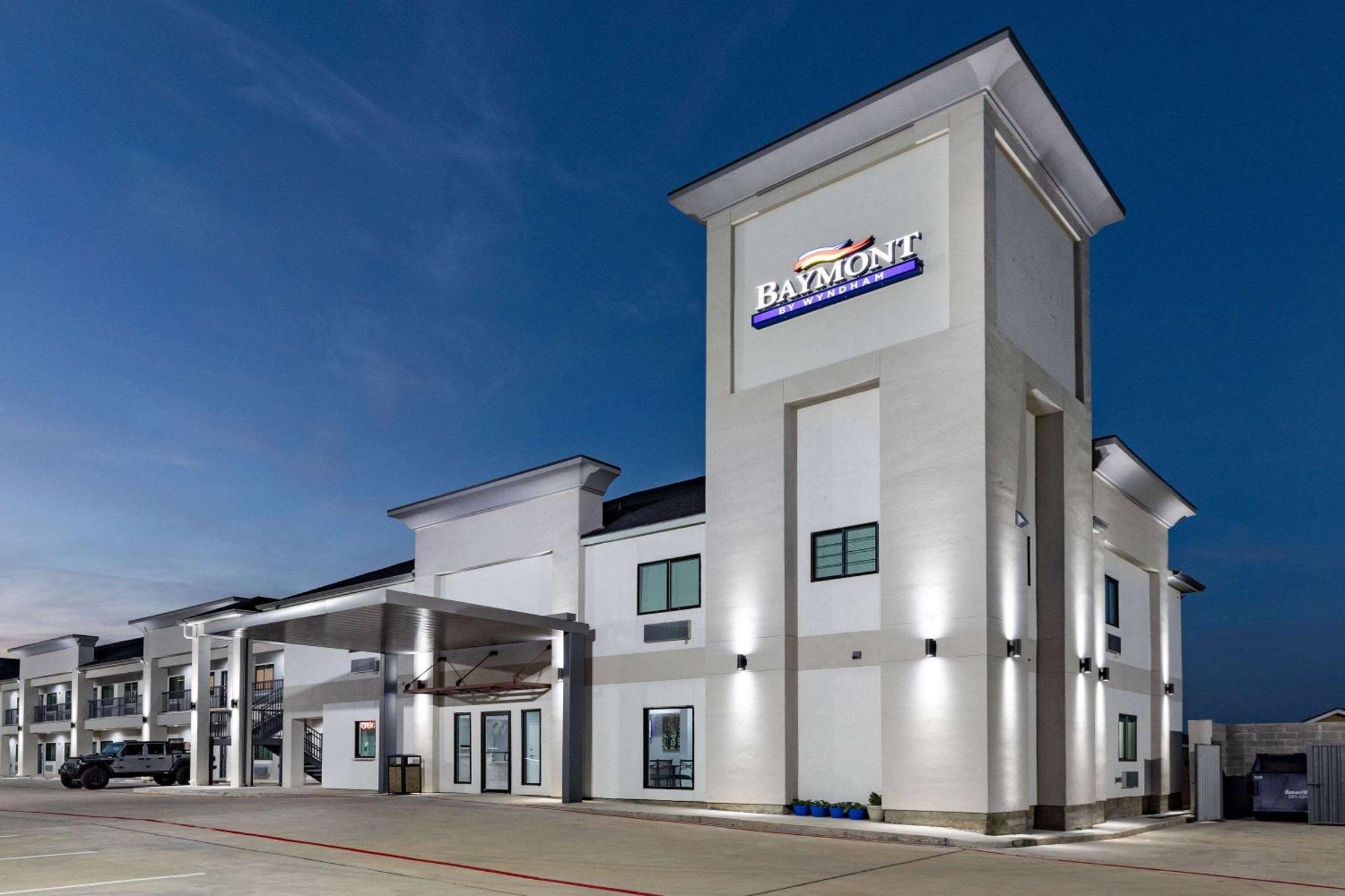 Baymont By Wyndham Freeport Texas Hotell Eksteriør bilde